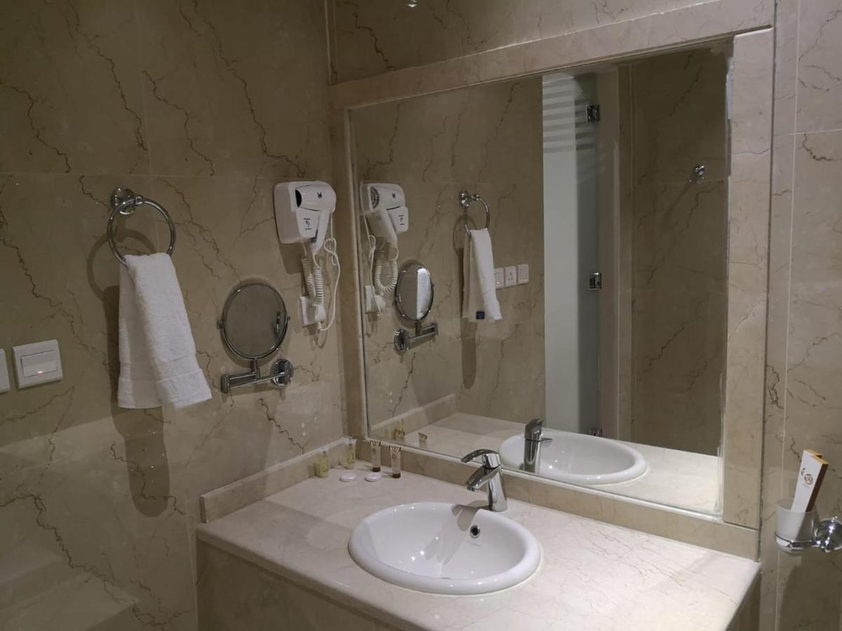Makarem Hotel Apartment Riyadh Exterior photo